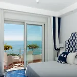 Panorama Отель 4*