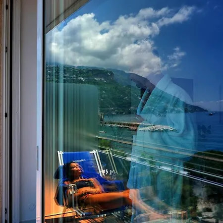 Panorama Hotel 4*