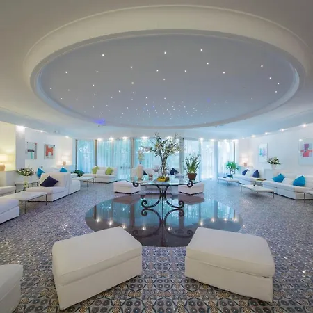 Szálloda Panorama 4*