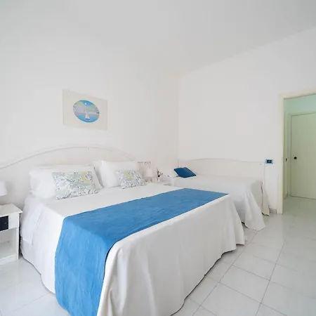 Panorama Hotel 4*