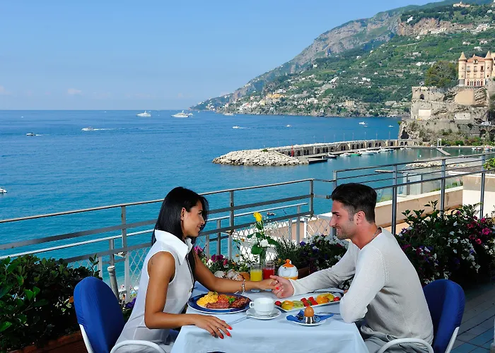Panorama Hotel 4*
